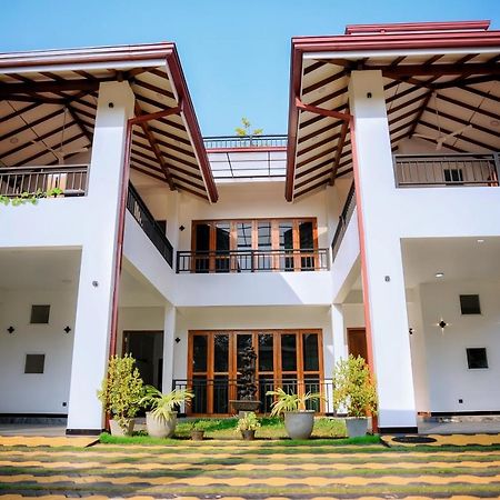 Aurum Boutique Hotel Negombo Kültér fotó