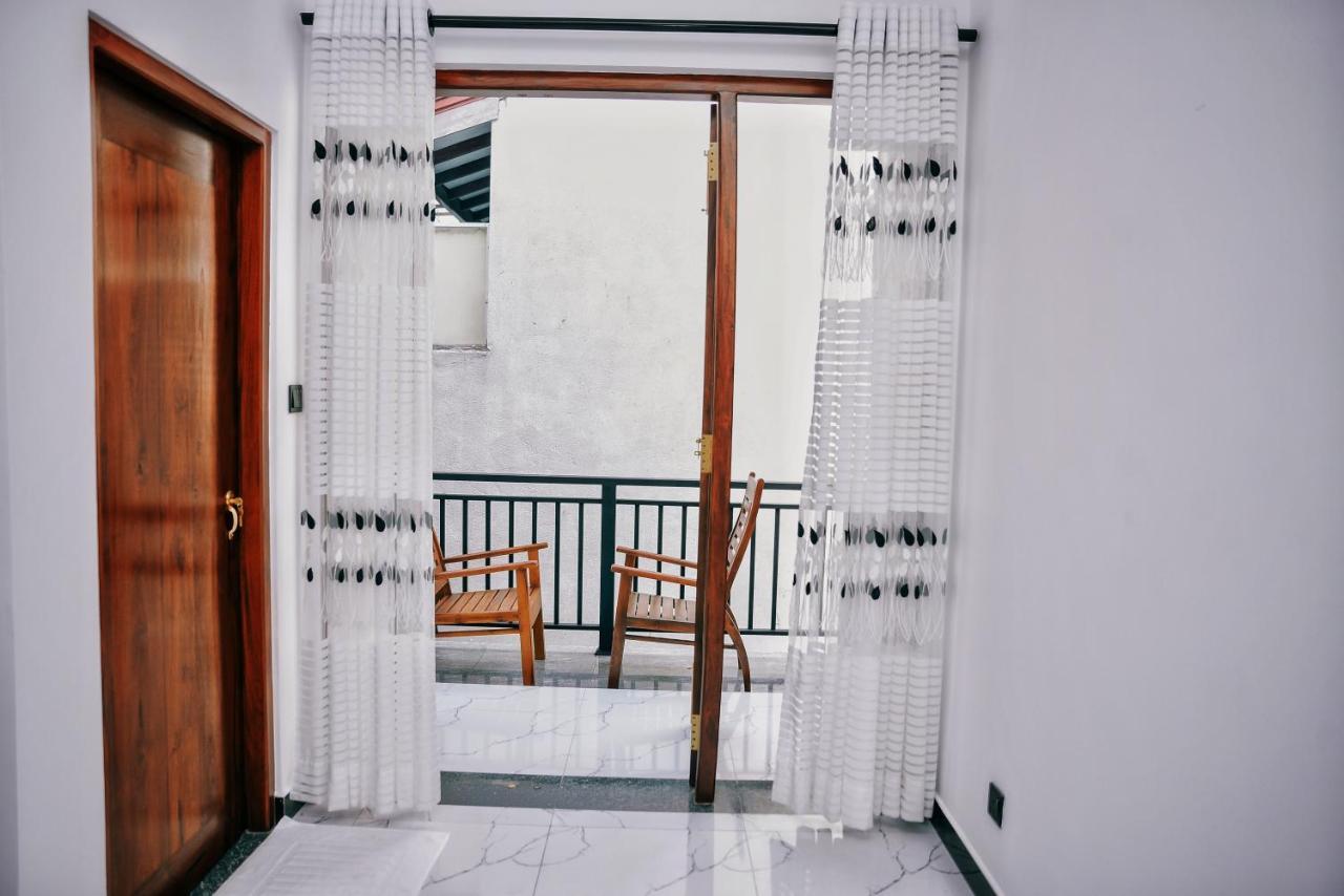 Aurum Boutique Hotel Negombo Kültér fotó