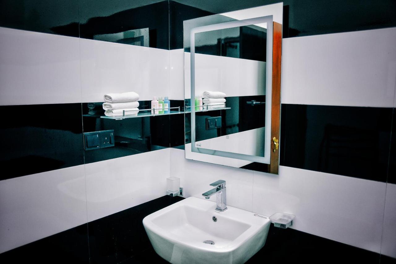Aurum Boutique Hotel Negombo Kültér fotó